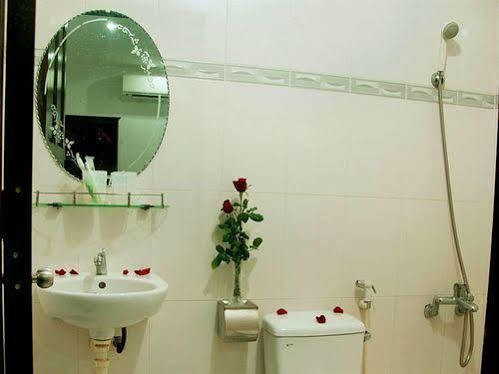 Begonia Hotel Nha Trang Exterior foto